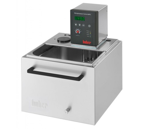 Термостат нагревающий Huber MPC-215B,с металлической ванной, объем ванны 15л. Термостат нагревающий Huber MPC-215B,с металлической ванной, объем ванны 15л.